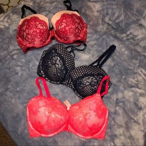 Victoria’s Secret bras